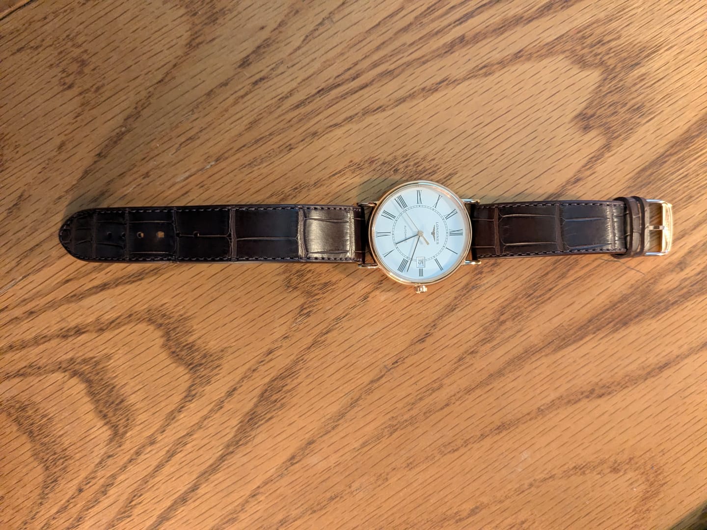 Customer photo review of Matte Bistre Brown Alligator