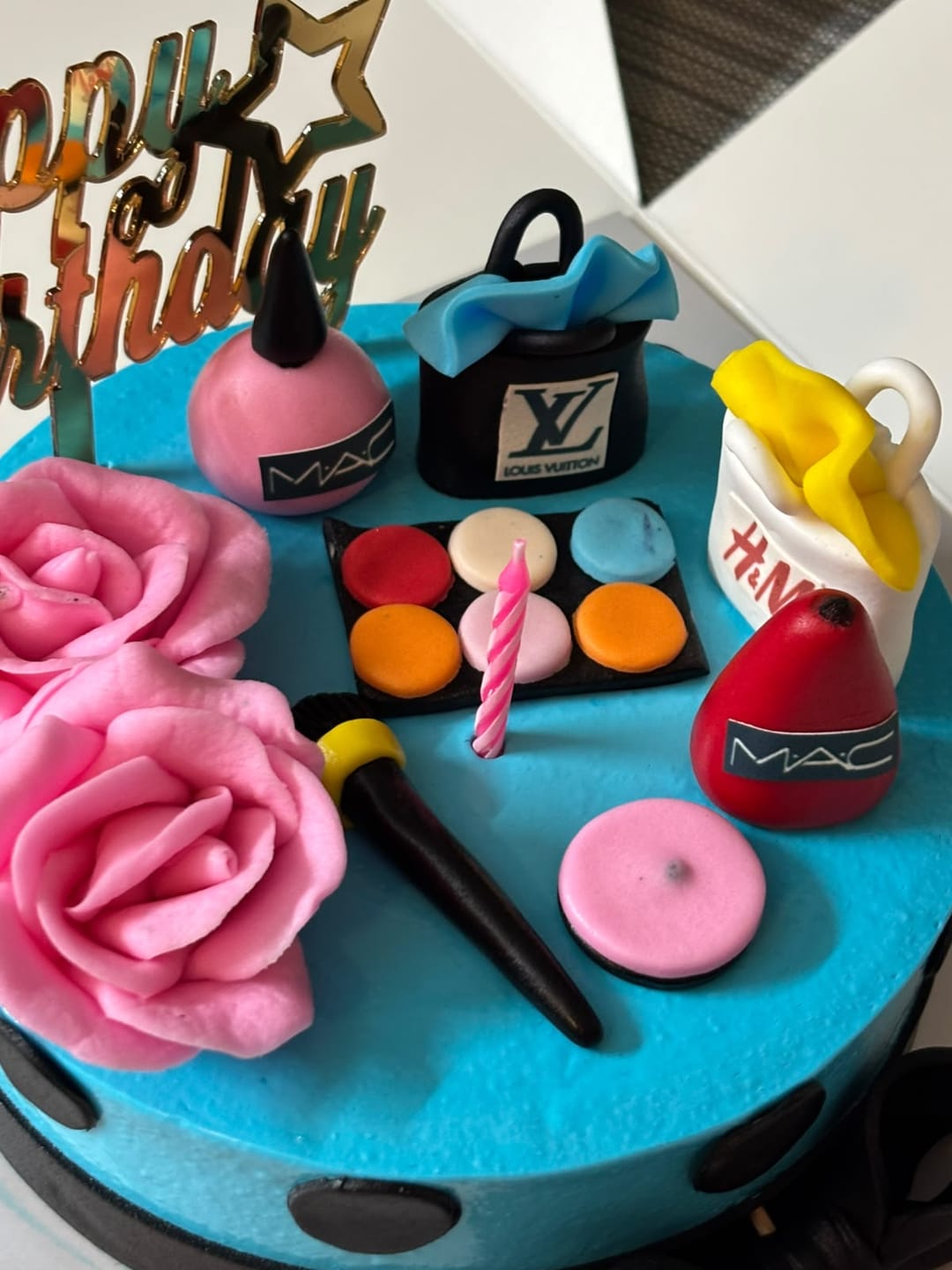 Customer photo review of Mini Fashion Birthday Cake