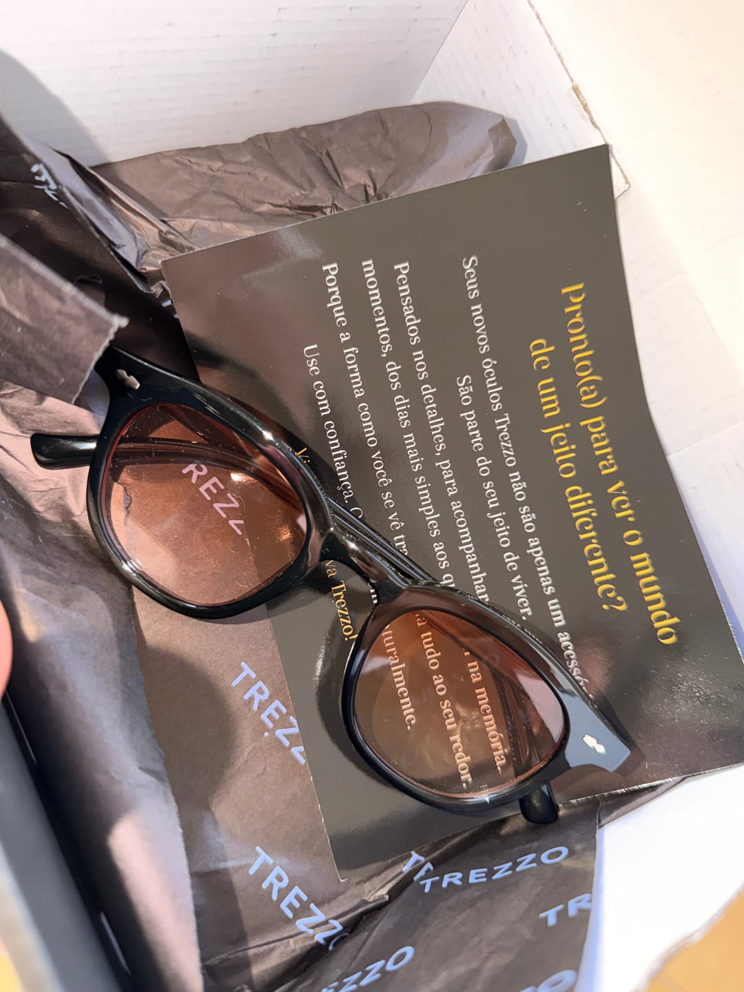 Customer photo review of Óculos de Sol Barcelona
