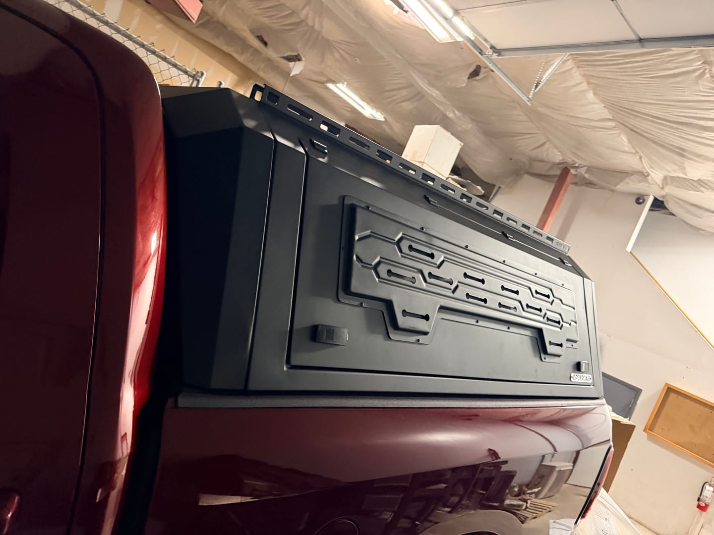 Customer photo review of OPENROAD Aluminum Truck Cap for RAM 2500(2019-2026) – 6.4ft Bed