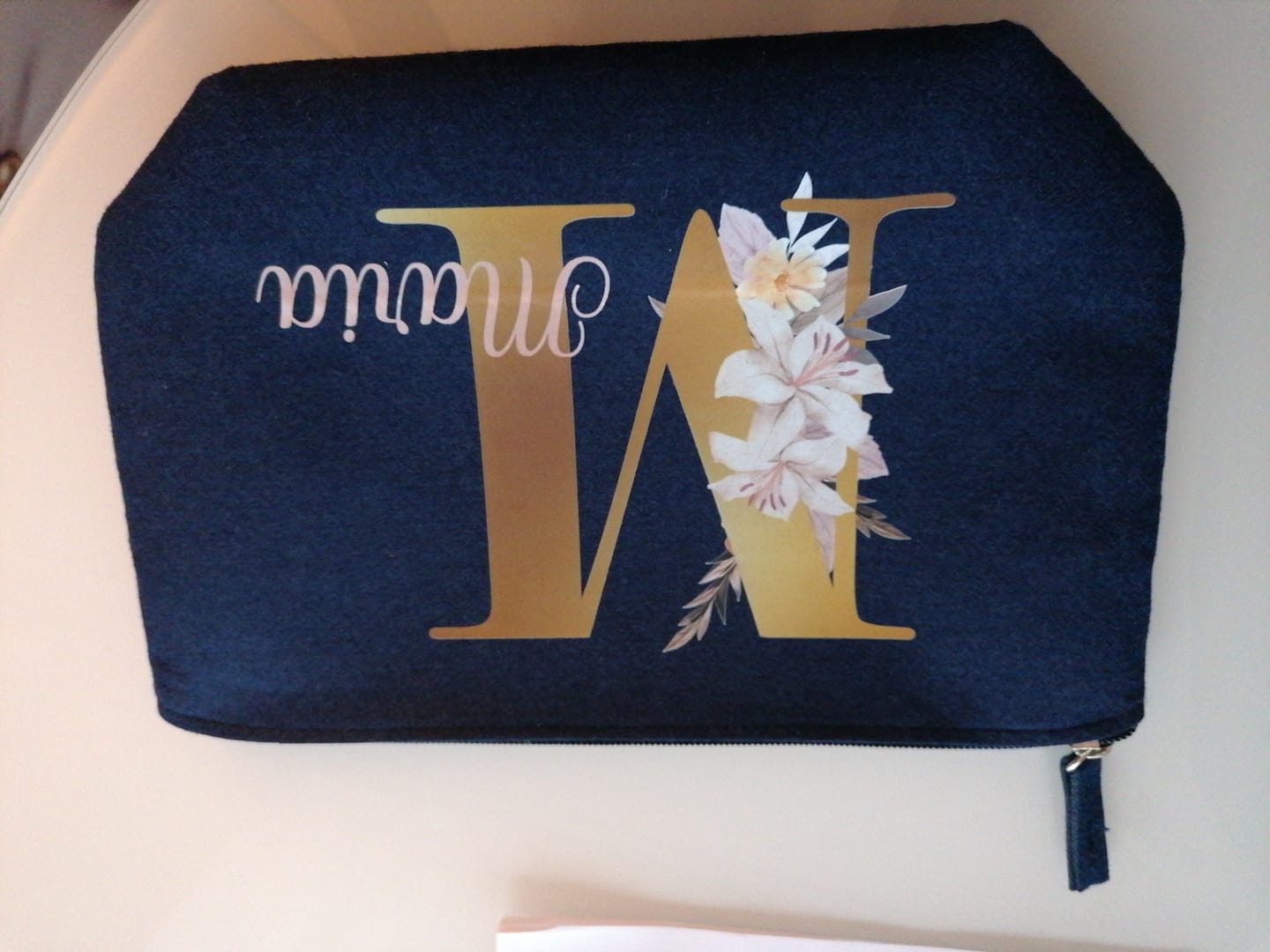 Customer photo review of Deine Initiale - Individuelle Kosmetiktasche Filz