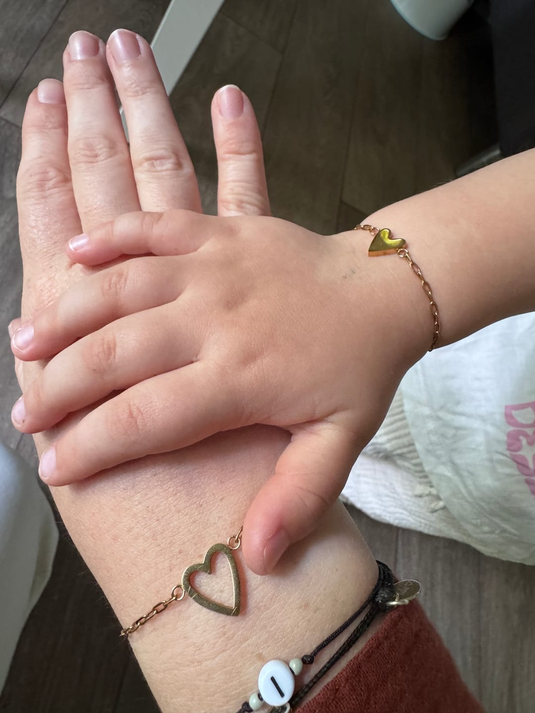 Customer photo review of Mutter-Tochter Herzarmbänder