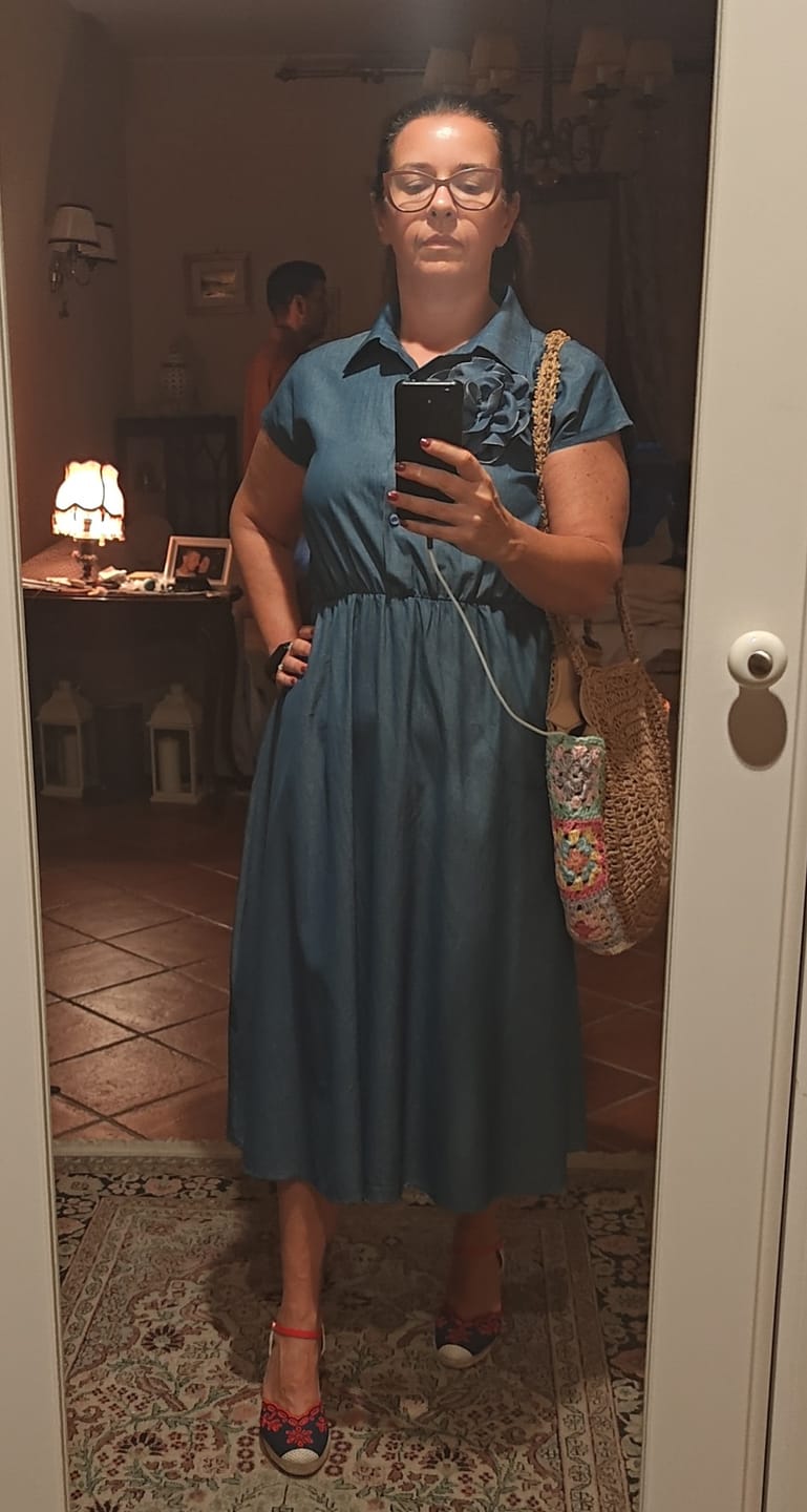 Customer photo review of VESTITO ISA CHAMBRAY