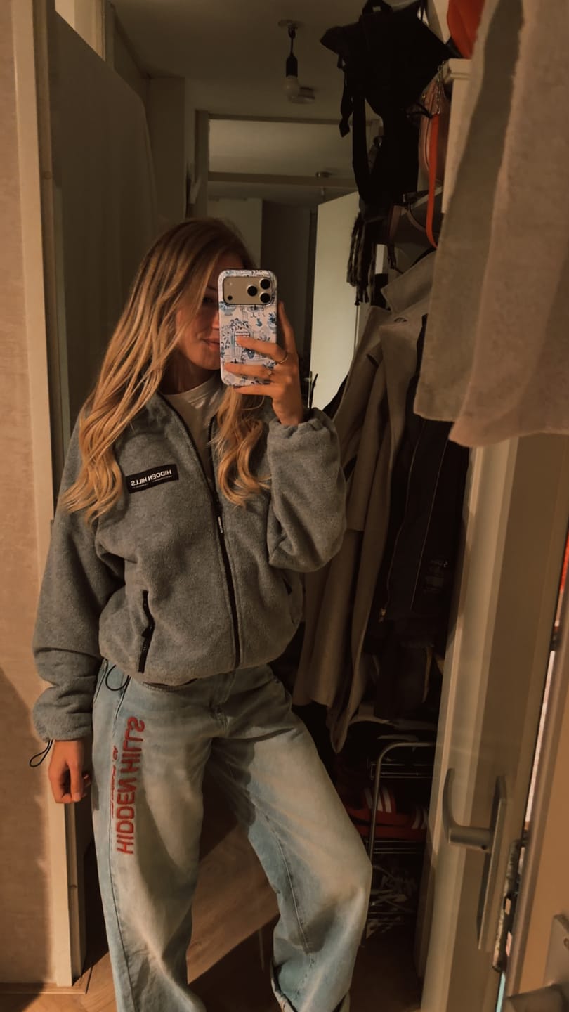 Customer photo review of FLEECE ZIP UP JACKET GREY/BLACK
