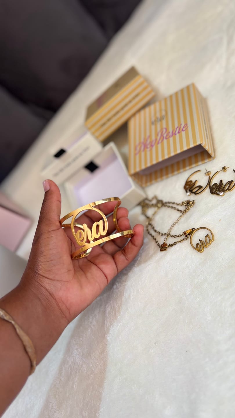 Customer photo review of Gold ERA Signature Cuff Bracelet