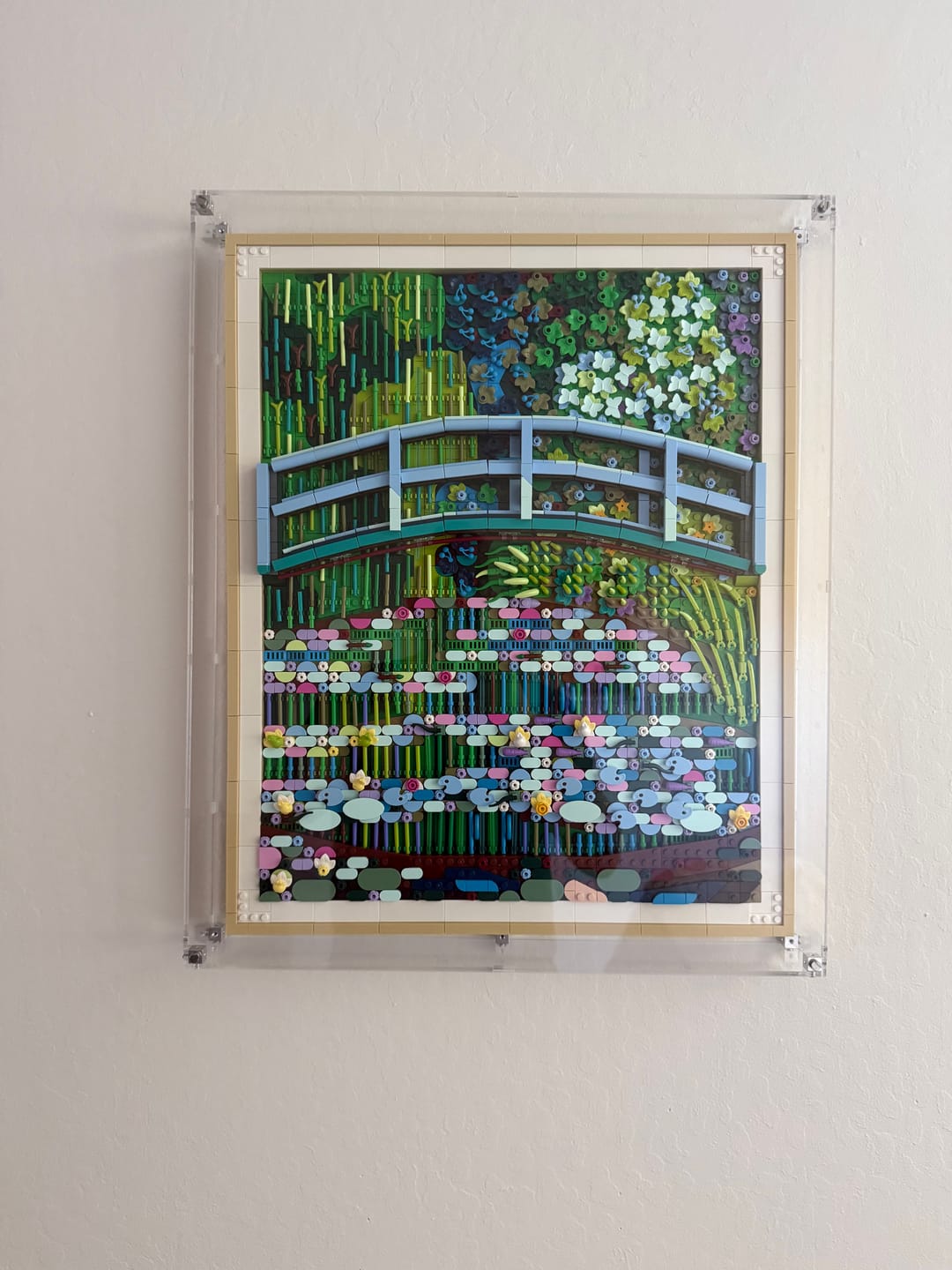 Customer photo review of Display Case for LEGO® 31220 Art Claude Monet – Bridge over a Pond of Water Lilies