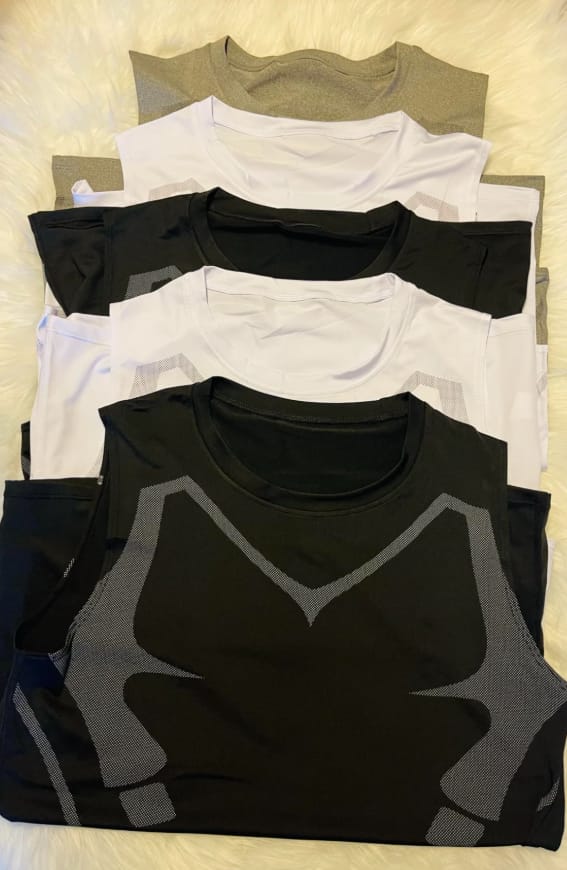 Customer photo review of KORVEN™ | Disimula Abdomen y Pecho