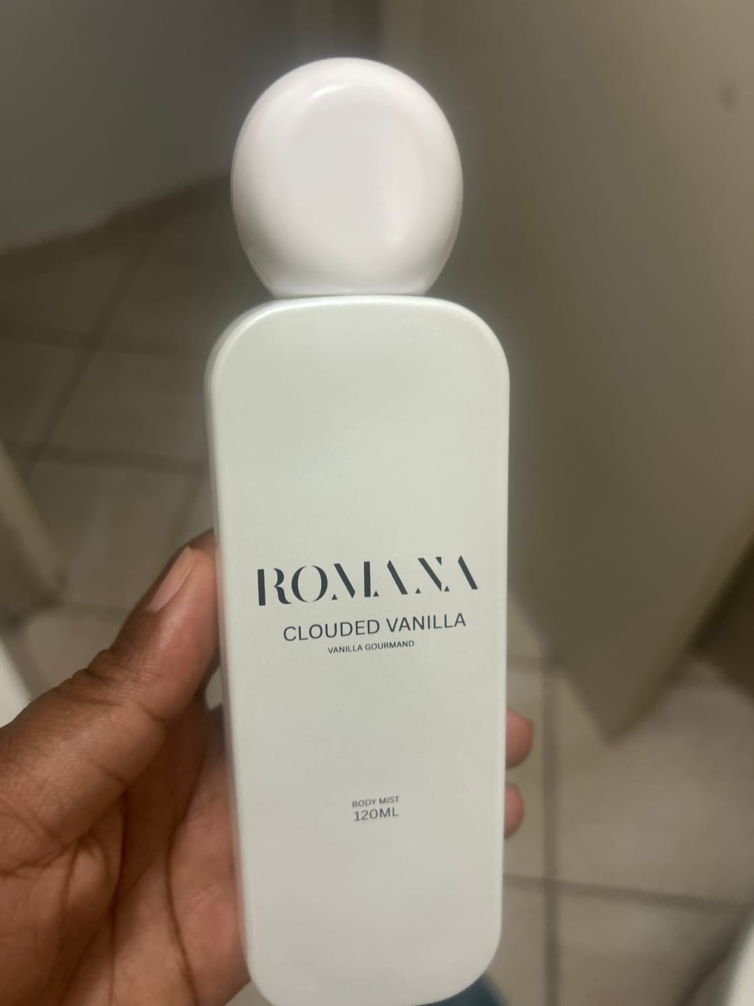 Customer photo review of CLOUDED VANILLA