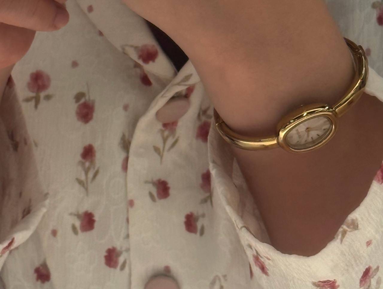 Customer photo review of Olivia Gold Silver