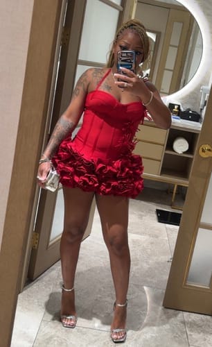 Customer photo review of Ravelle Rosette Skirt Set