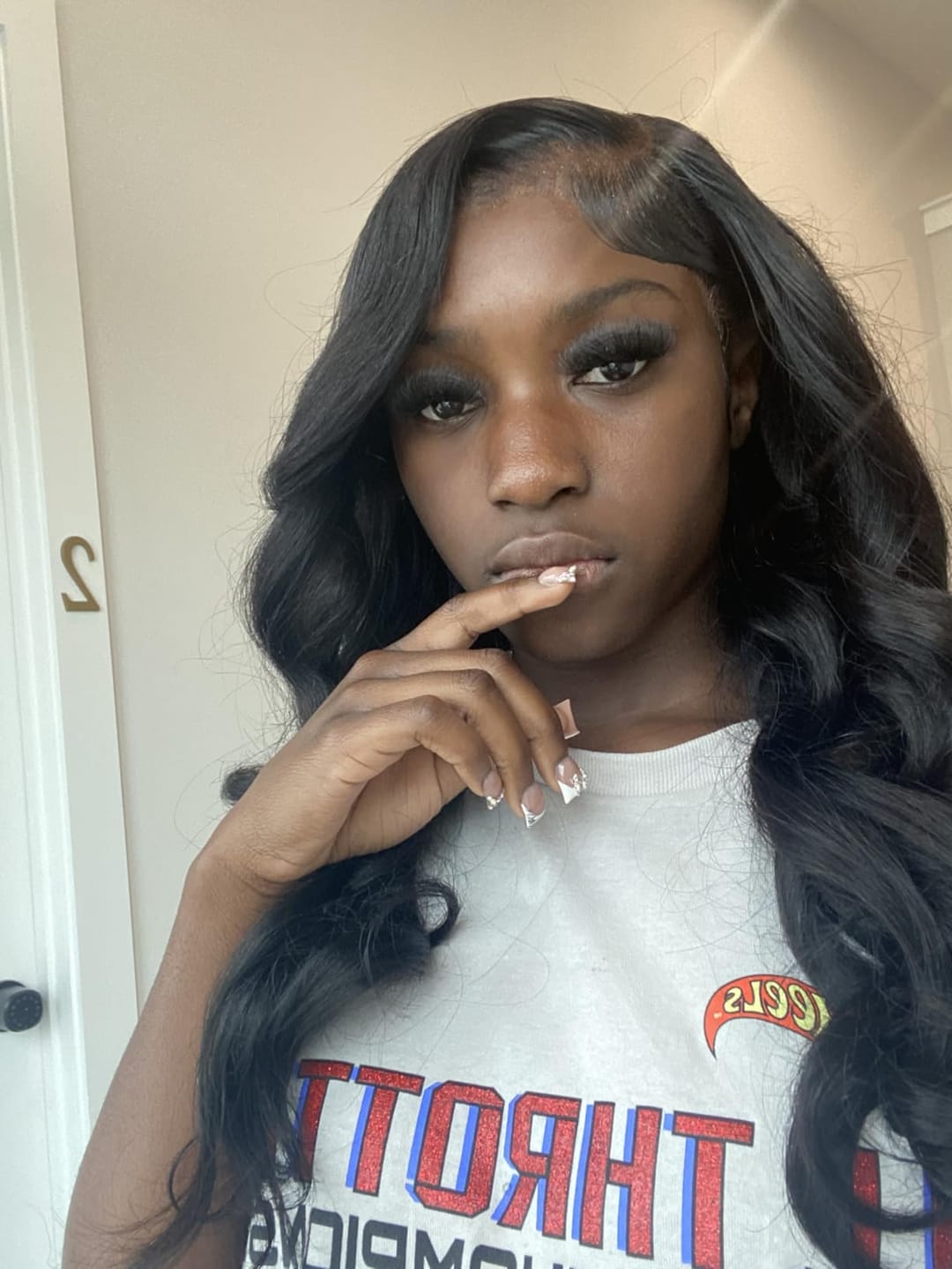 Customer photo review of Wavymy Layered Cut Loose Wave Pre-bleached Wear Go Glueless 7x5 Lace Closure Wigs 180% Density