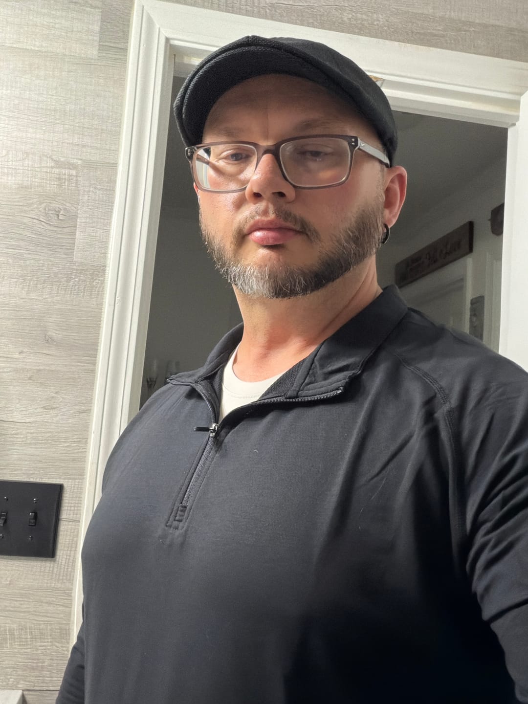 Customer photo review of Performance Airknit Fitted Quarter Zip