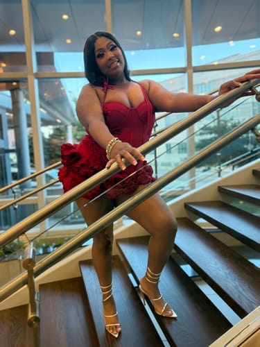 Customer photo review of Ravelle Rosette Skirt Set