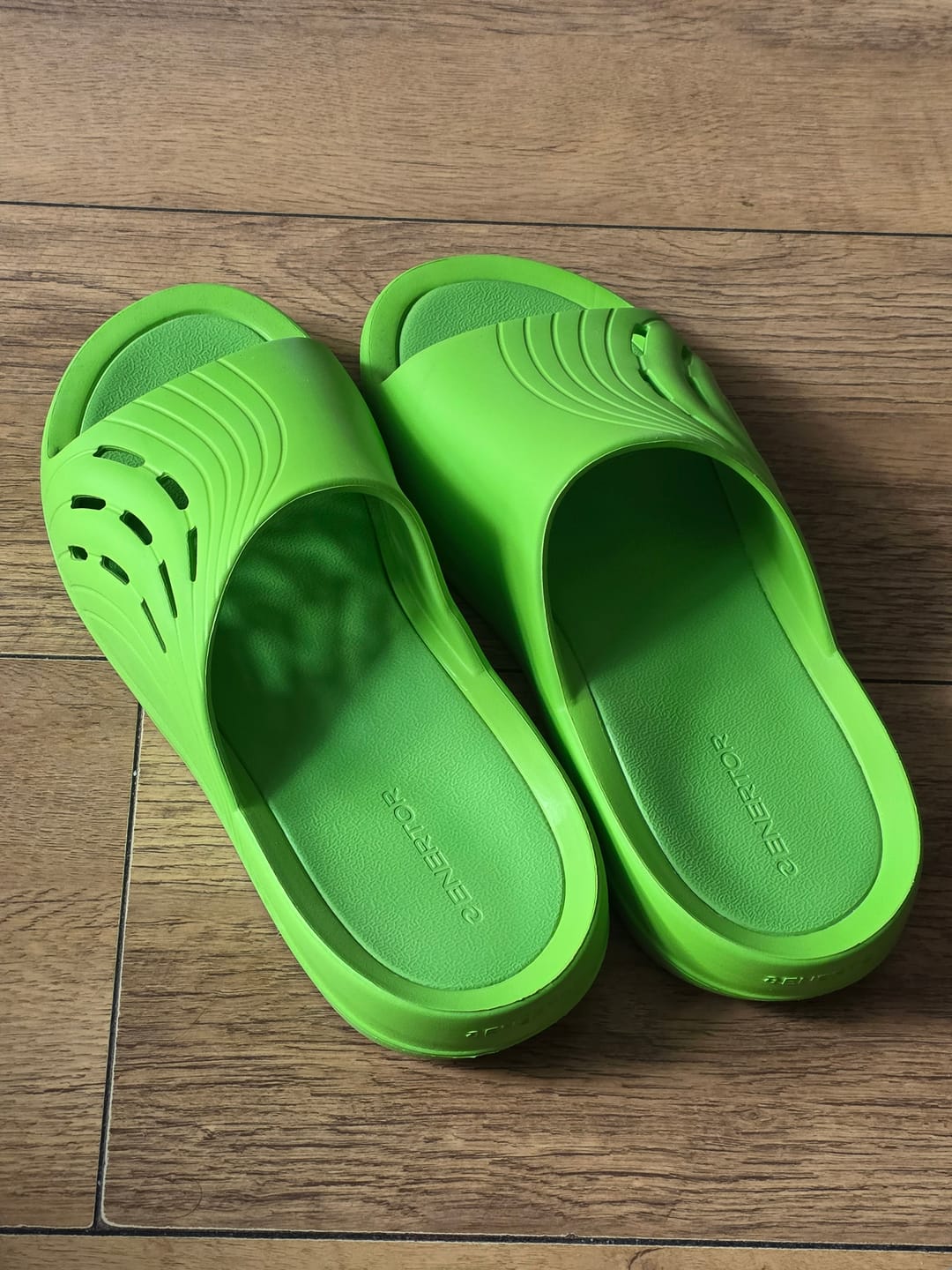 Customer photo review of Enertor Recovery Slides