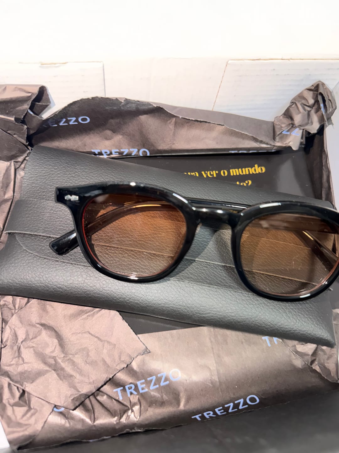Customer photo review of Óculos de Sol Barcelona