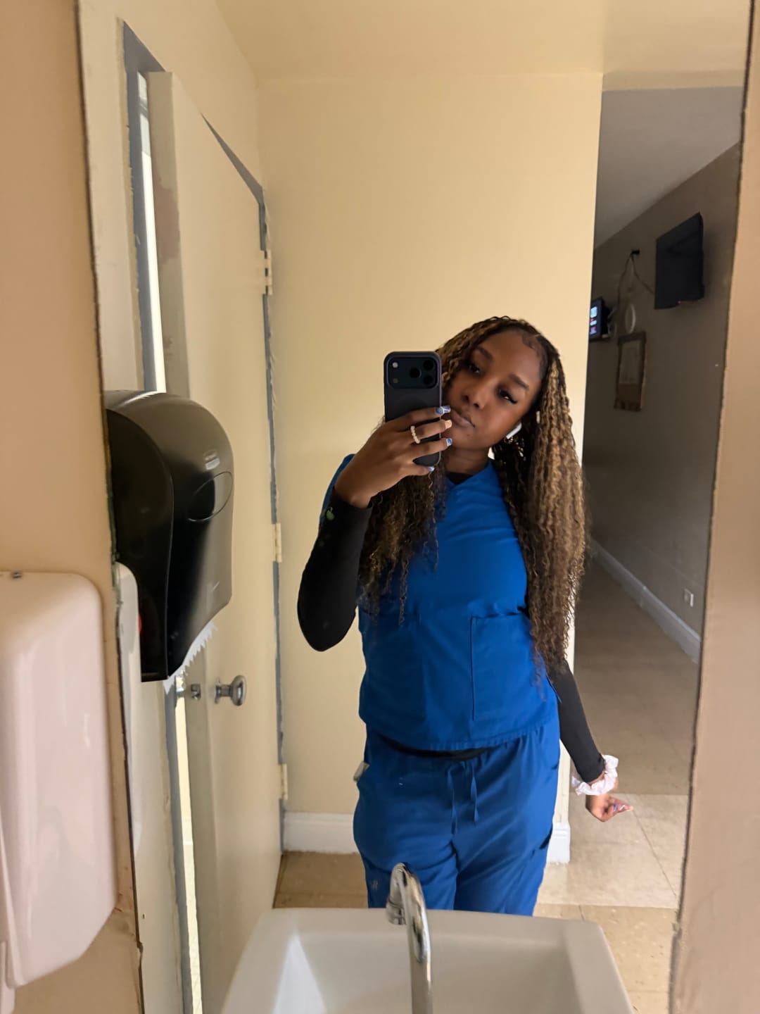 Customer photo review of #4/27 Mix Color Blend Water Deep Wave Human Crochet Hair