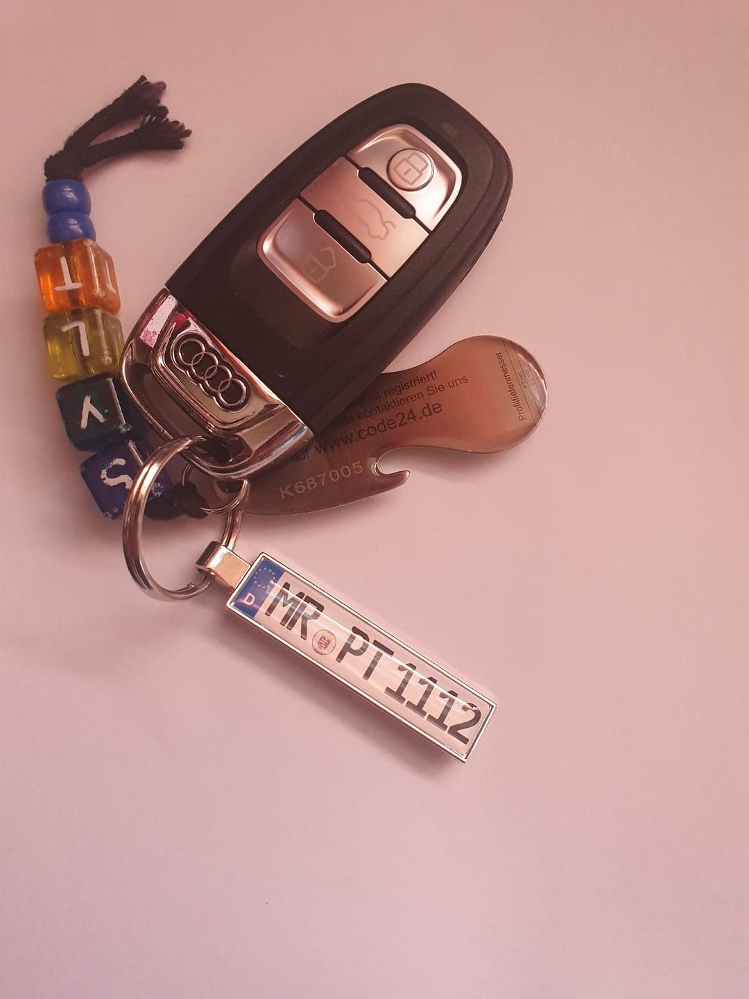 Customer photo review of Kennzeichen Schlüsselanhänger Mini Nummernschild Metall