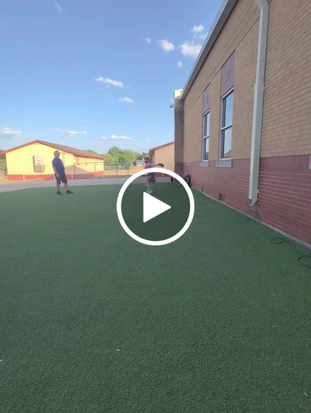 Customer video review of NEO Softball Fielder's Mask