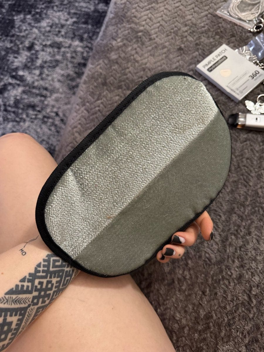 Customer photo review of Gant Anti-Poils Aquelie™ — Un intérieur propre et sans poils en quelques secondes