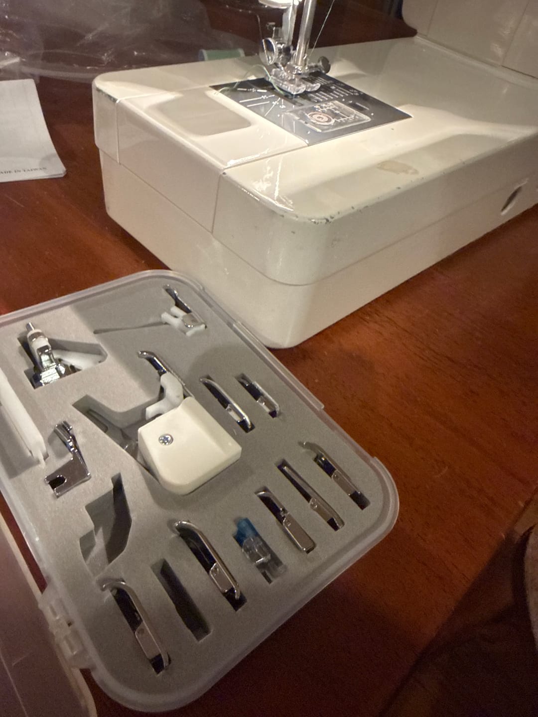 Customer photo review of Low Shank 15 Piece Foot Kit #5011-LBL