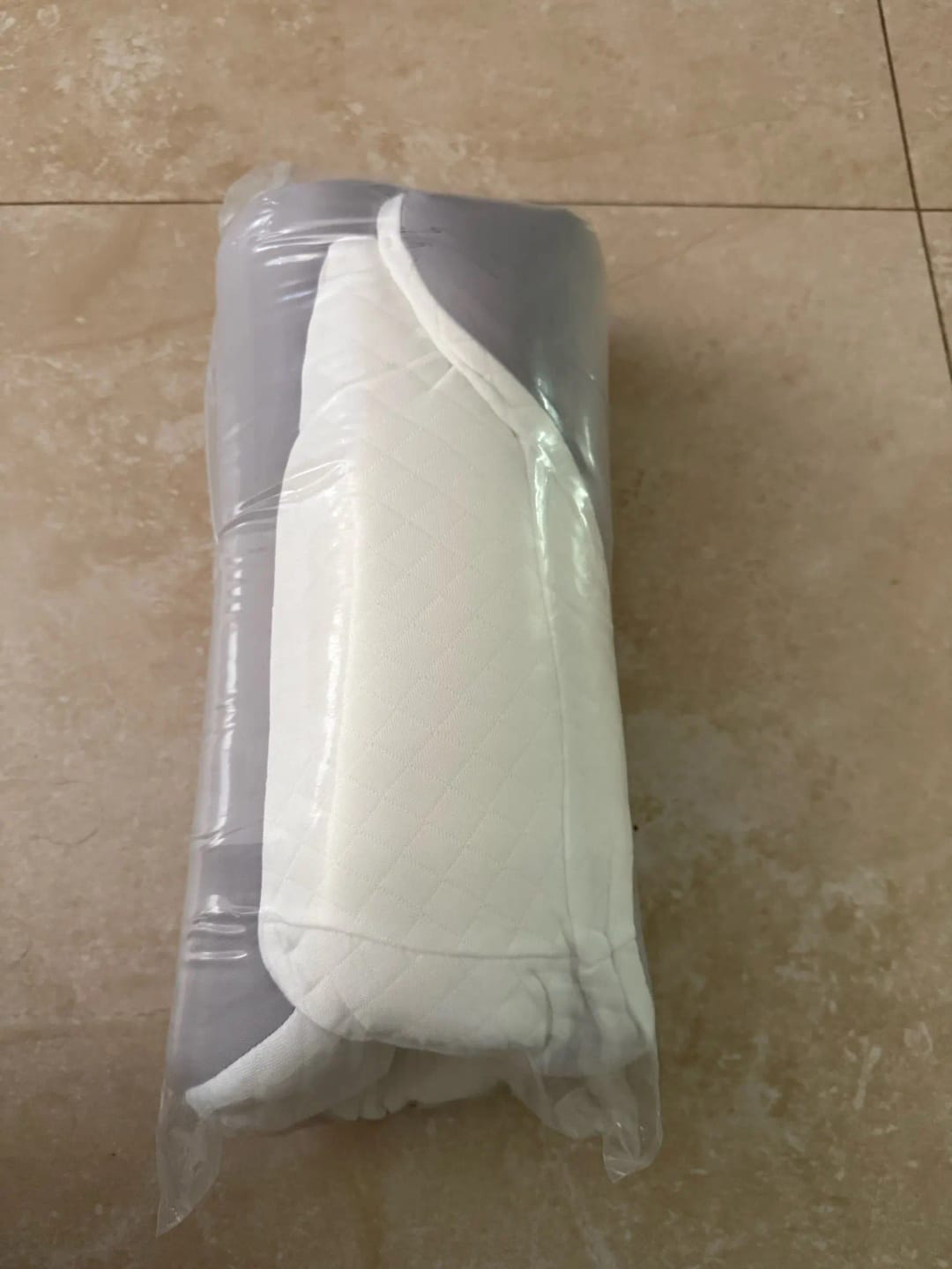Customer photo review of ORVANE Butterfly™ – 5 Zone Neck & Shoulder Pain Relief Pillow
