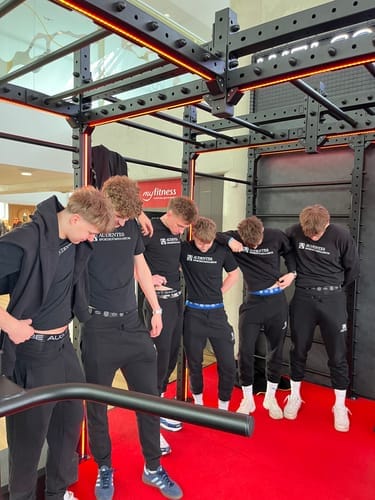 Customer photo review of Sport Performance, Black