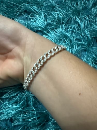 Customer photo review of PULSERA PANDORA TENIS TIMELESS PAVE CUBANA BRILLANTE PLATA .925 + KIT DE REGALO