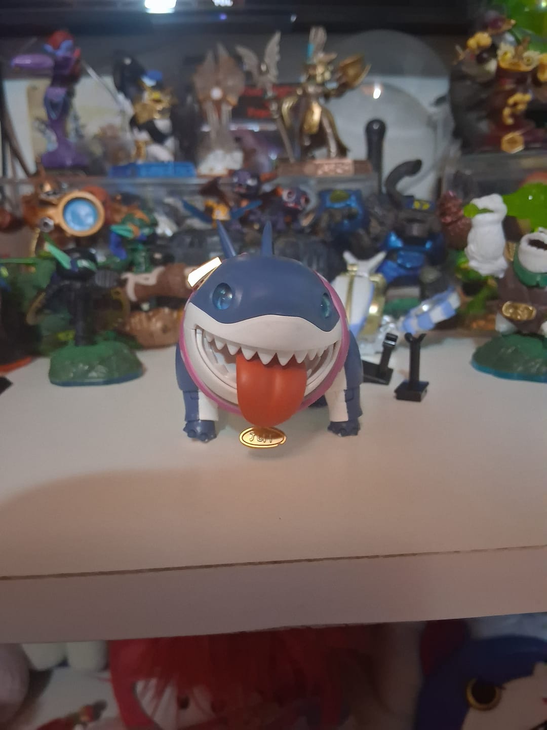 Customer photo review of Jeff The Land Shark - Marvel Rivals - Champion Class 12 - Model Kit Articulado - BLOKEES