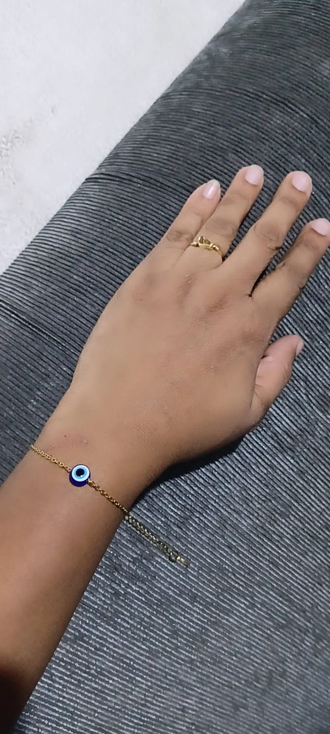 Customer photo review of Blue Evil Eye Bracelet