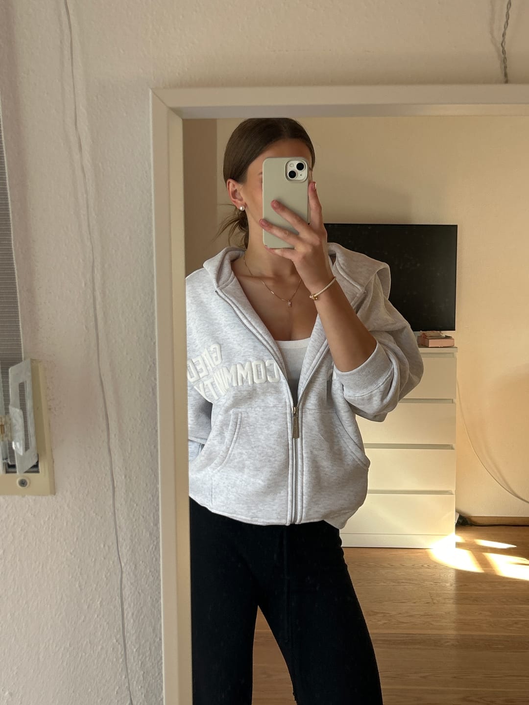 Customer photo review of GATED COMMUNITY ZIP HOODIE LIGHT GREY