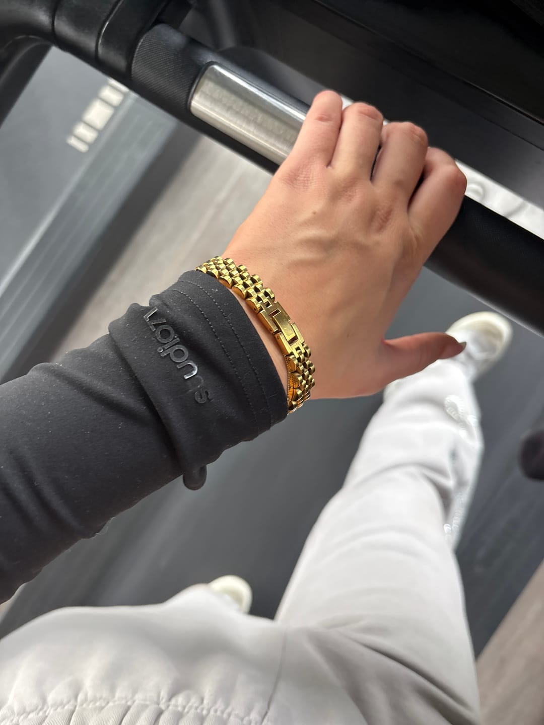Customer photo review of Premium Wavelink Armband 18K Vergoldet