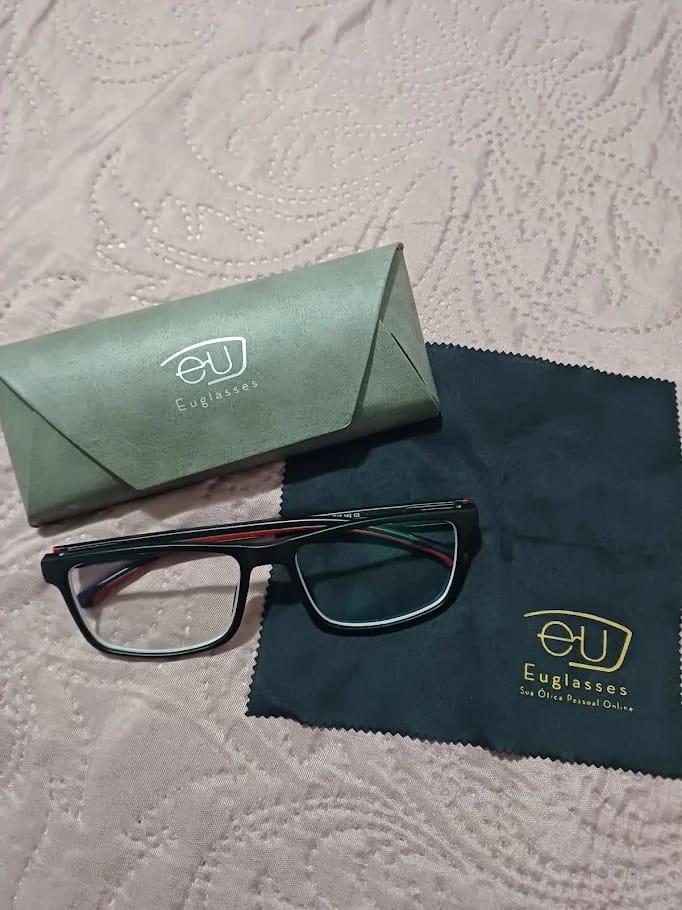 Customer photo review of Óculos Clip-on Hecarim (1 Lente)