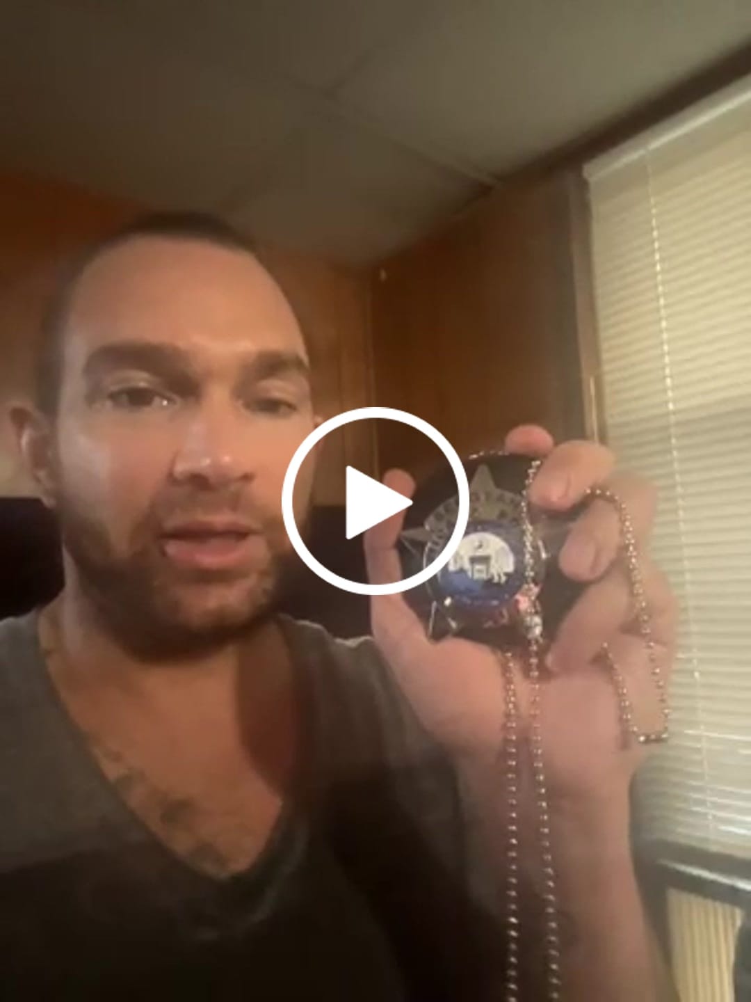 Customer video review of CPD Chicago Police Sergeant Badge Customizable Number