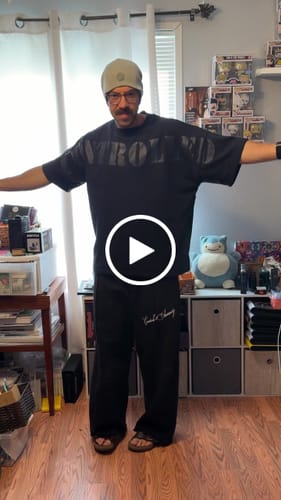 Customer video review of Navy Pump Cover
