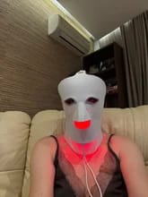Customer photo review of 7-Color LED Face & Neck Light Therapy Mask