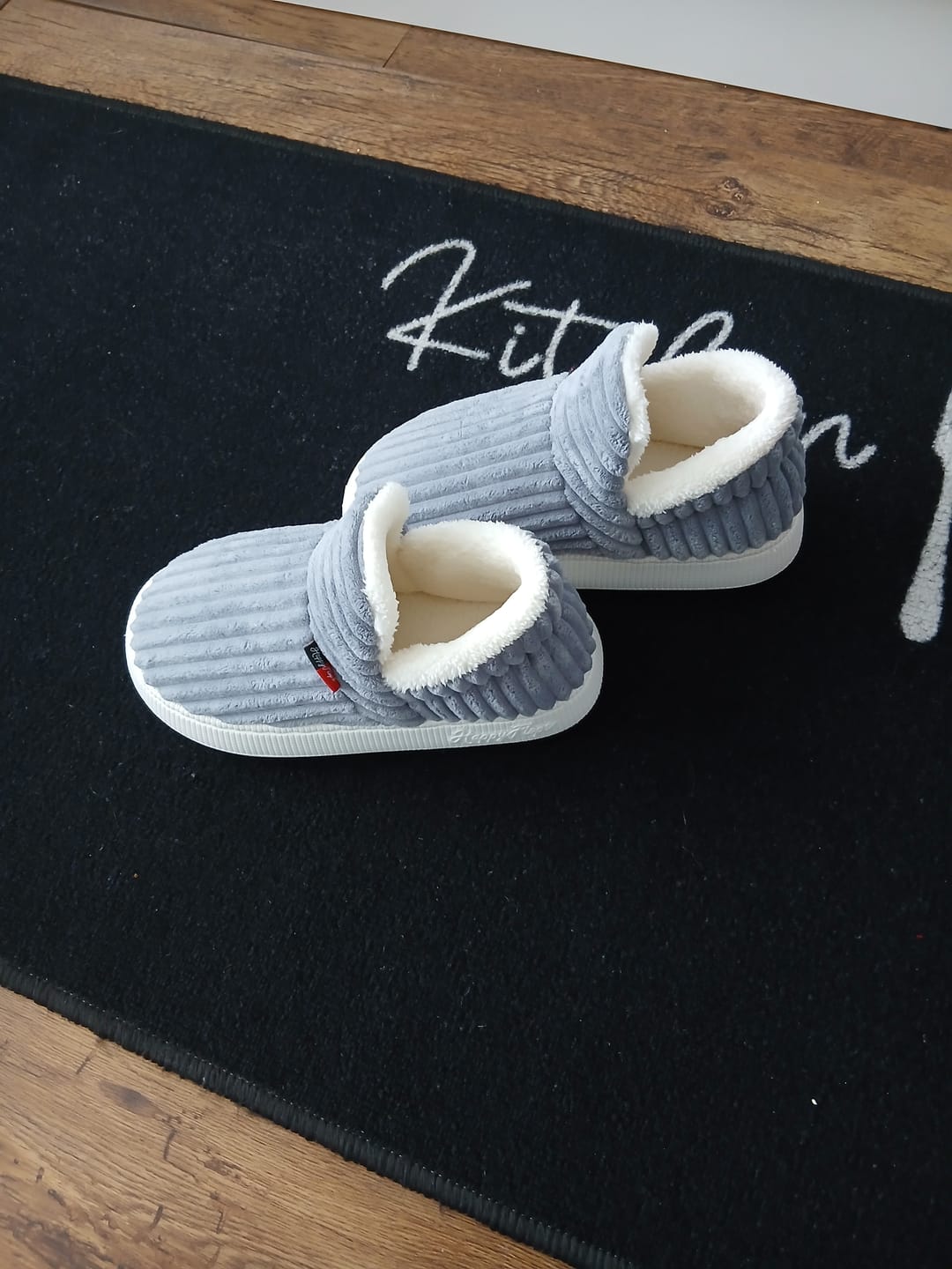Customer photo review of HappyCozy
