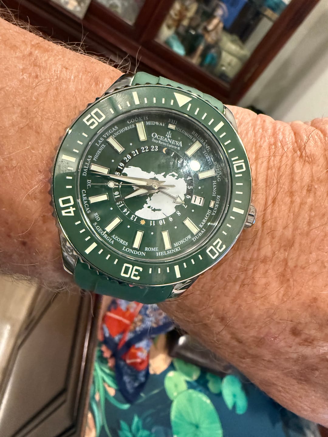 Customer photo review of Oceaneva WorldTime 6000m Automatic Grade 5 Titanium GMT Watch Green