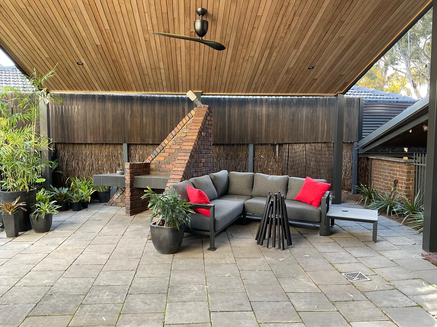 Customer photo review of ATLANTIC Modular Aluminium Outdoor L Lounge Set - GUNMETAL