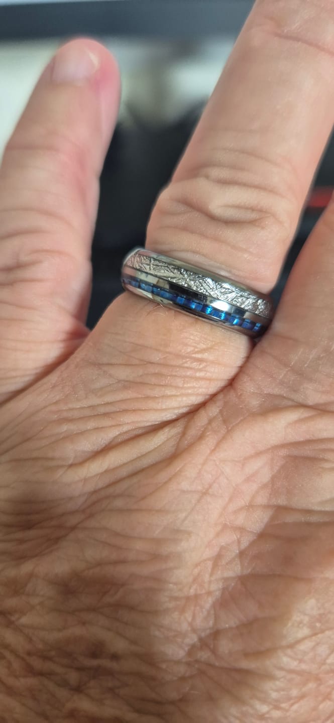 Customer photo review of The Steely Blue Wonder Ring Set