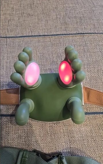 Customer photo review of Zavelix™ Dual-Use Red Light & Deep-Kneading Massager for People & Pets