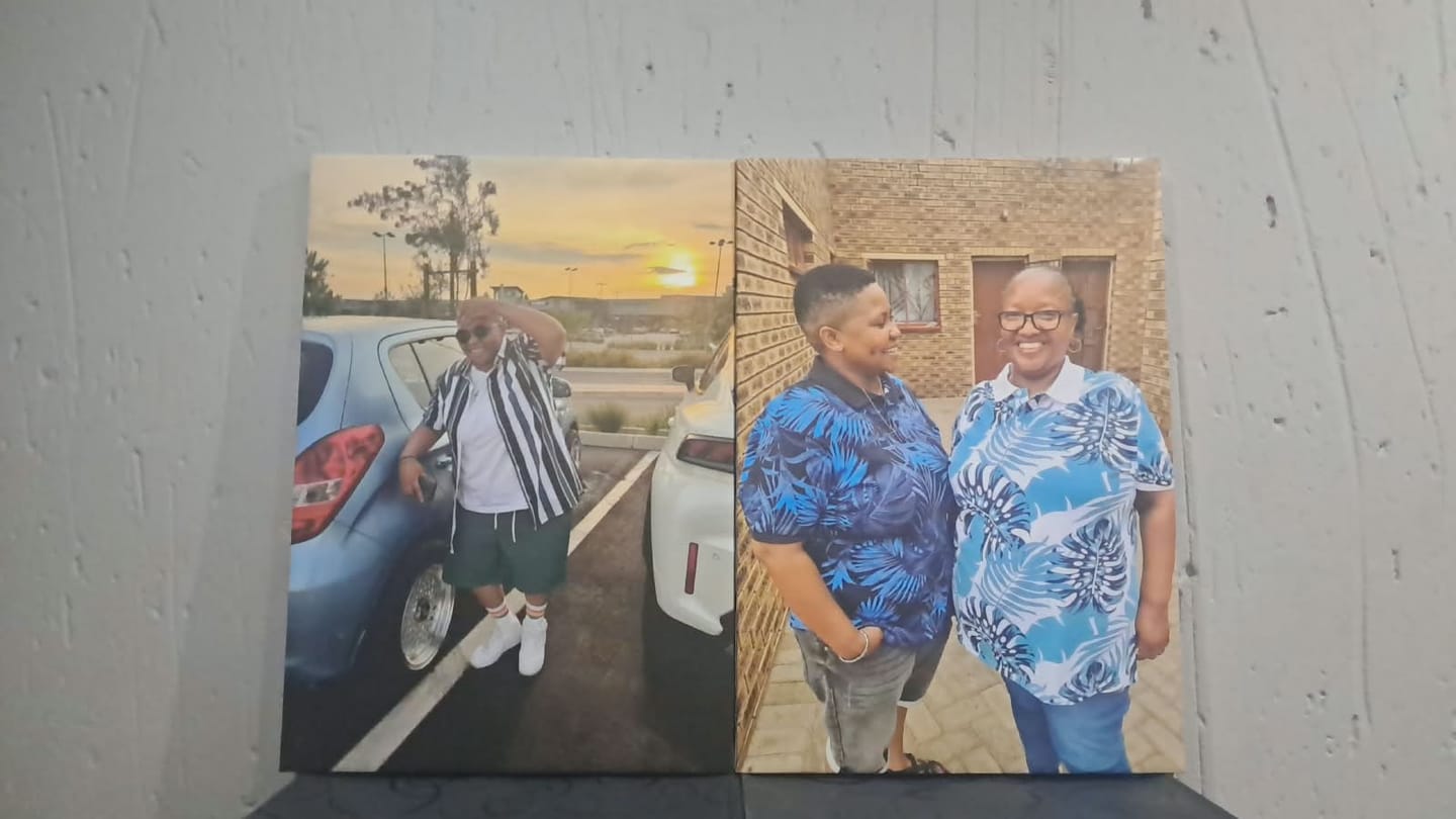 Customer photo review of 3 x A2 Canvas Combo