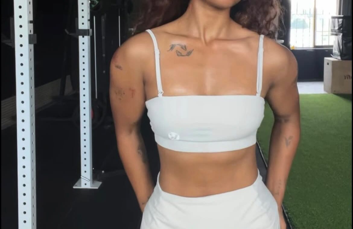 Customer photo review of Versa Fit Cool Clay Bandeau Bralette