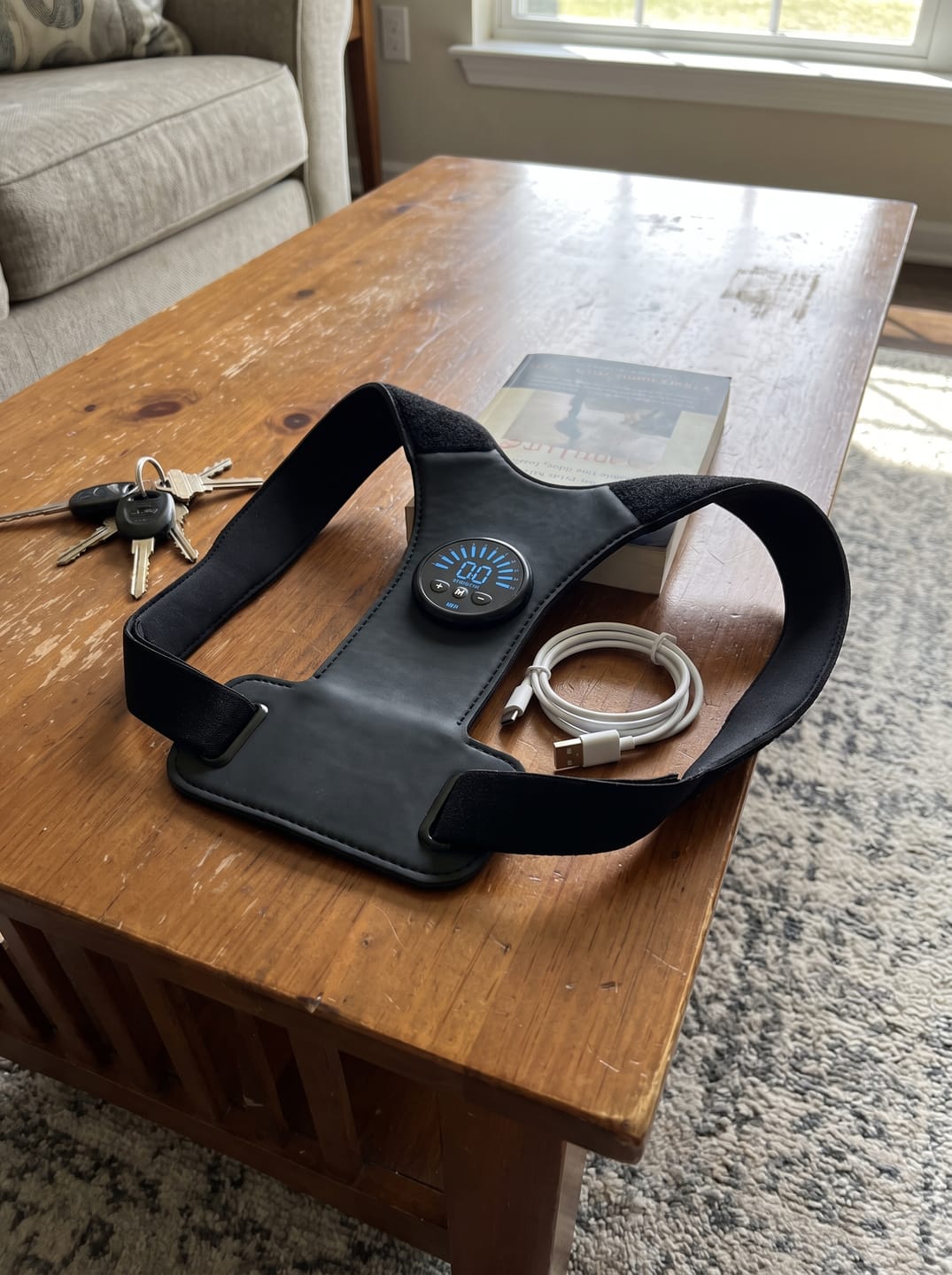 Customer photo review of Kestro - EMS Back & Shoulder Posture Trainer