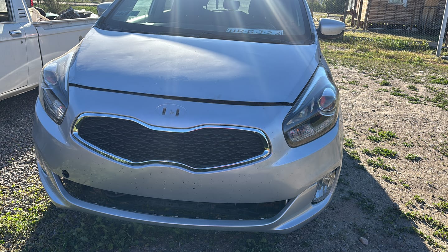 Customer photo review of Parachoque Delantera Kia Carens 2014 19 Alternativo 86511A4000