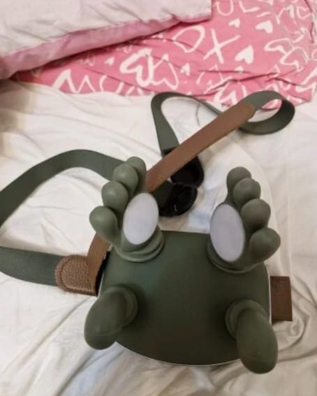 Customer photo review of Zavelix™ Dual-Use Red Light & Deep-Kneading Massager for People & Pets