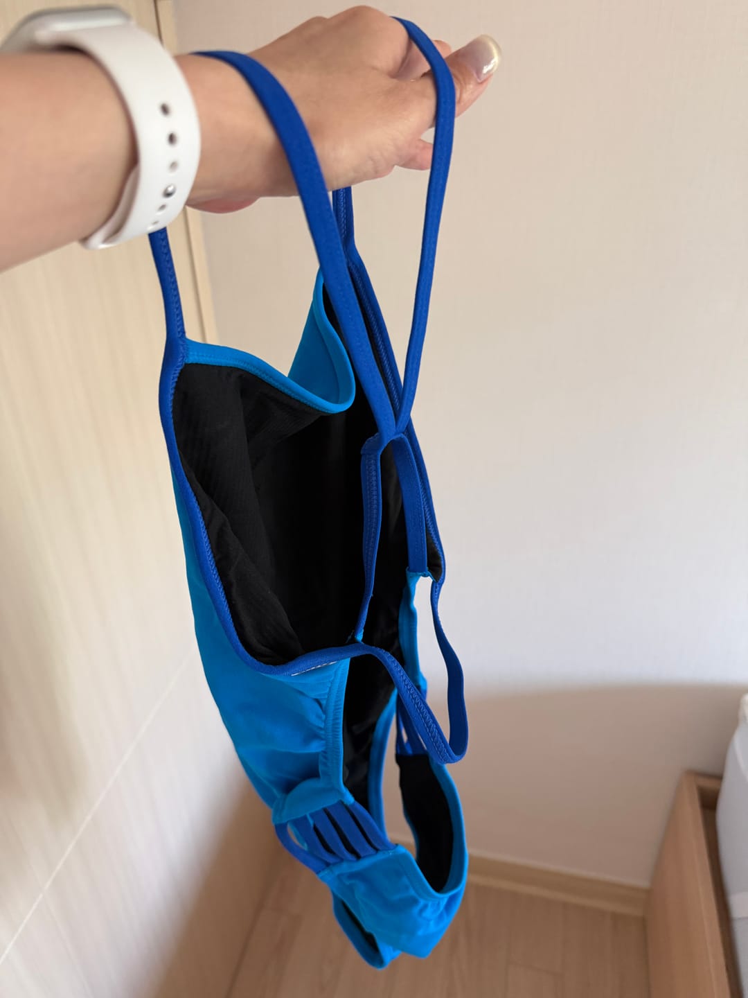 Customer photo review of LENNOX ONE PIECE - Cancun|Cobalt