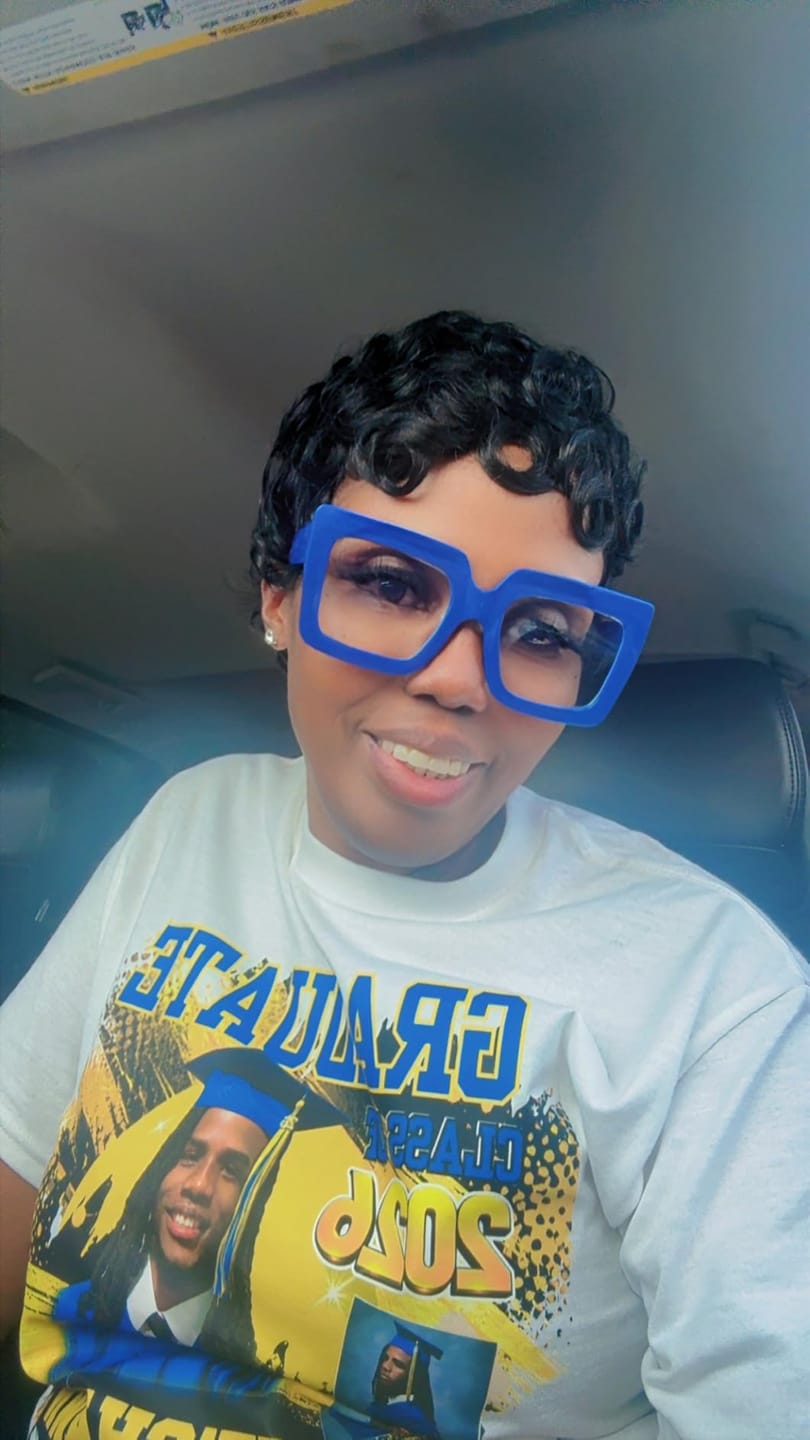 Customer photo review of Pixie Cut Wig | 100% Human Hair | Glueless & Beginner Friendly | Ready to Wear
