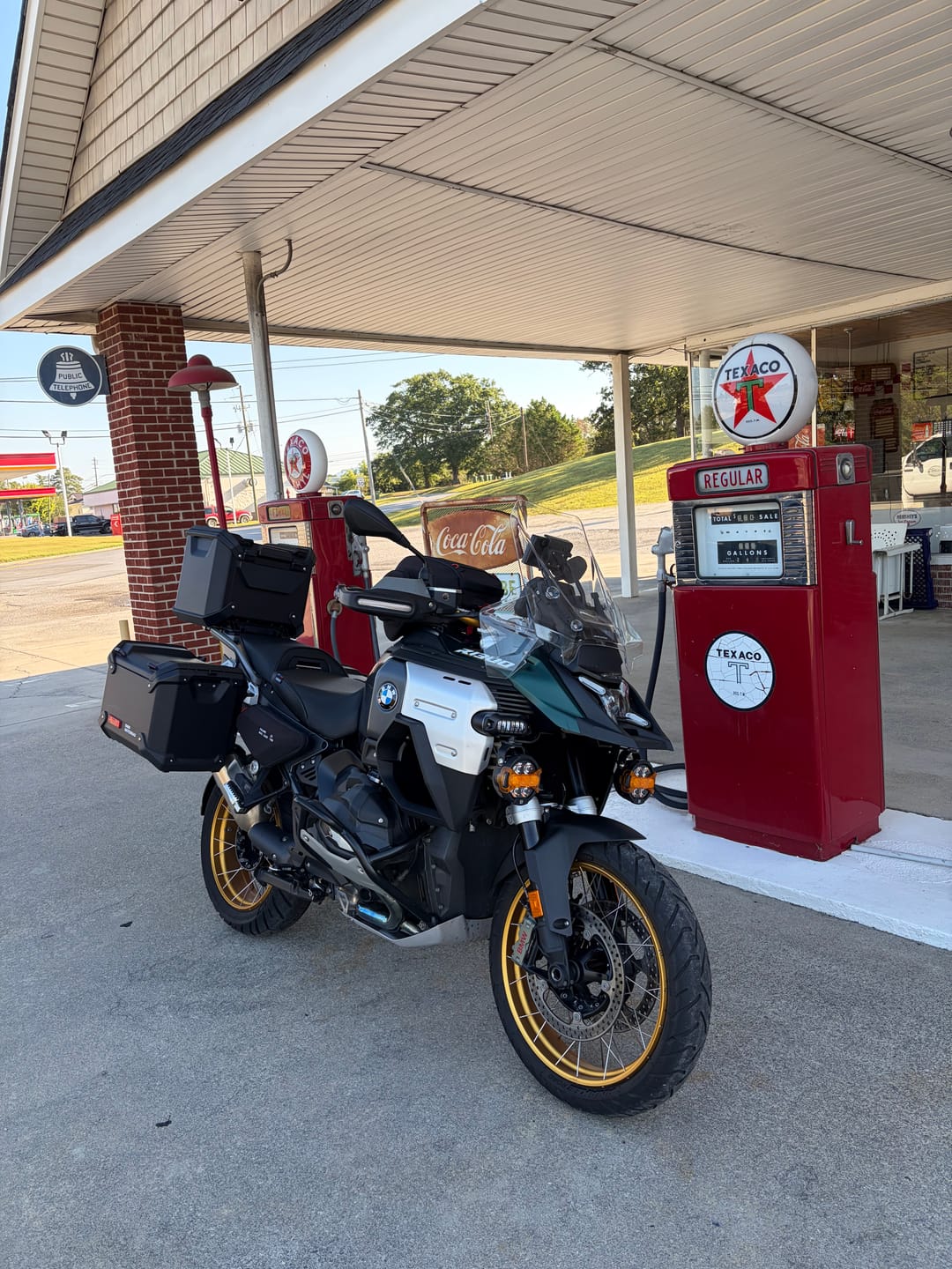 Customer photo review of D7 Pro Premium Lighting Bundle - BMW R 1300 GSA 2024-2026