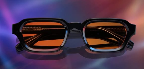 Customer photo review of AFTERS blue light blockers