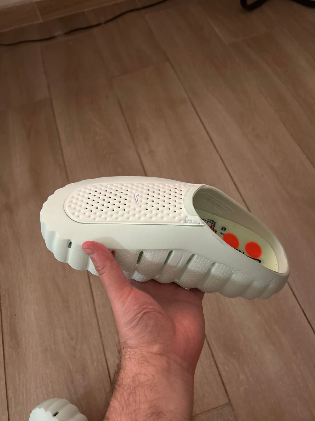 Customer photo review of Nike Mind 001 Barely Green - Vert
